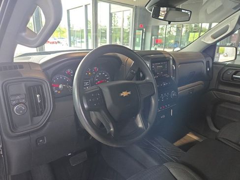Used 2024 Chevrolet Silverado 1500 Custom w/ Turbomax Blackout Package RWD image 10