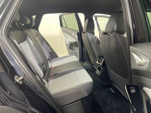 Certified 2023 Volkswagen ID.4 Pro AWD/4WD image 22