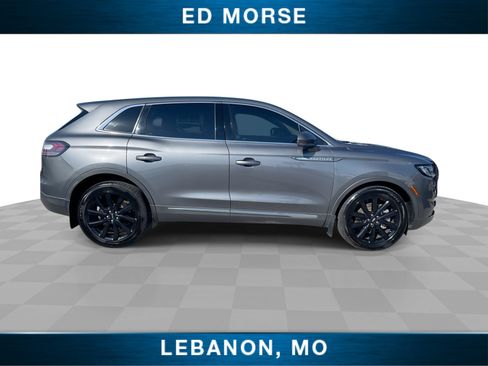 Used 2022 Lincoln Nautilus Reserve w/ Monochromatic Package AWD/4WD image 9