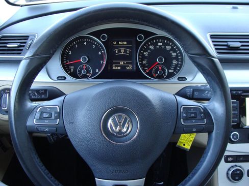 Used 2014 Volkswagen CC R-Line image 14
