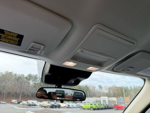 Used 2024 Ford Maverick XLT image 26