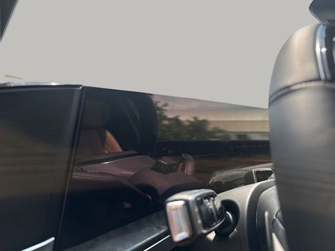 New 2026 Cadillac Escalade IQ Sport 2 w/ LPO, ONYX Package image 33