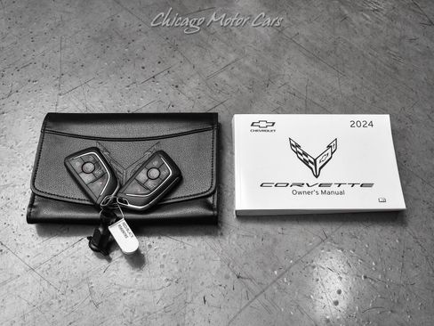Used 2024 Chevrolet Corvette Z06 w/ Z07 Performance Package RWD image 60