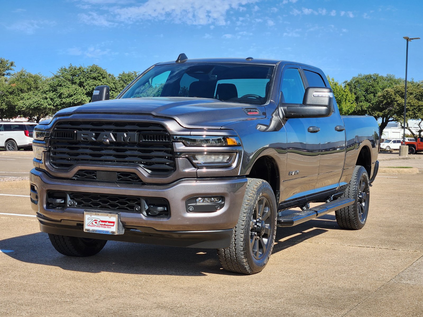 Used 2026 RAM 2500 Big Horn AWD/4WD image 2