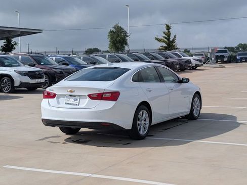 Used 2024 Chevrolet Malibu LT FWD image 5