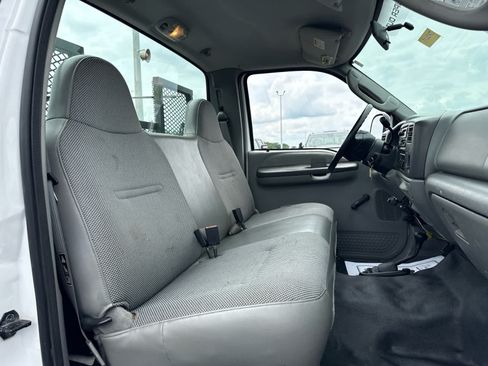 Used 2004 Ford F350 XL AWD/4WD image 18
