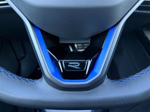 Used 2025 Volkswagen Golf R Black Edition image 35