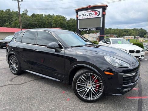 Used 2016 Porsche Cayenne GTS AWD/4WD image 1