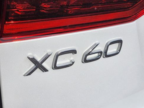 New 2026 Volvo XC60 B5 Plus w/ Climate Package image 16