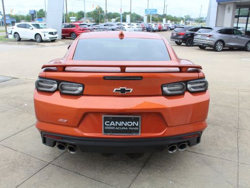 Used 2024 Chevrolet Camaro SS RWD image 5