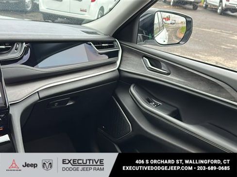 Used 2023 Jeep Grand Cherokee 4xe image 26