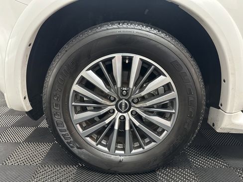 Used 2022 Nissan Armada SL w/ Captain's Chairs Package image 40