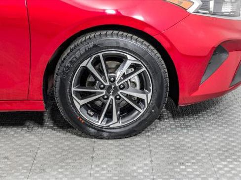 Used 2024 Kia Forte LXS FWD image 33