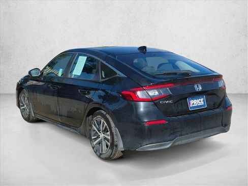 Used 2023 Honda Civic LX image 4