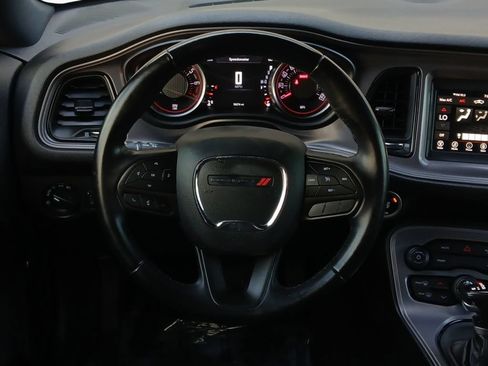 Used 2023 Dodge Challenger SXT RWD image 21