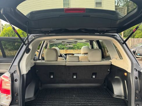 Used 2017 Subaru Forester 2.5i Premium AWD/4WD image 25