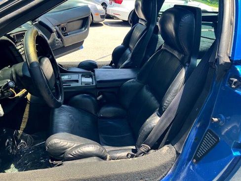 Used 1991 Chevrolet Corvette Coupe image 12