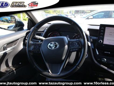 Used 2021 Toyota Camry XSE FWD image 20