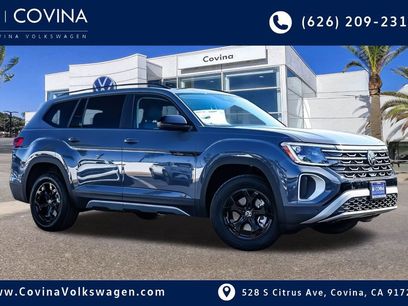 New 2026 Volkswagen Atlas Peak Edition
