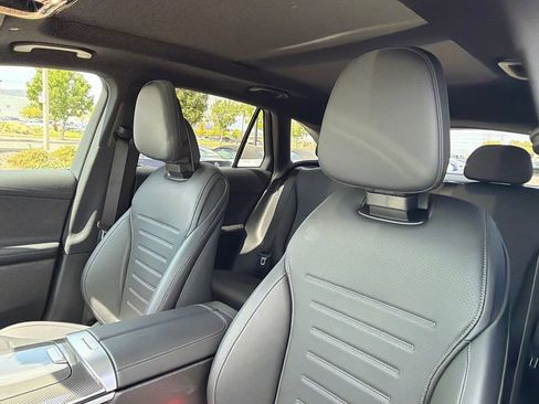 Used 2026 Mercedes-Benz GLC 300 image 22