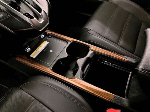 Used 2021 Honda CR-V Touring image 16