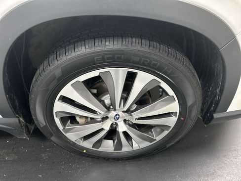 Used 2021 Subaru Ascent Limited w/ Technology Package AWD/4WD image 8