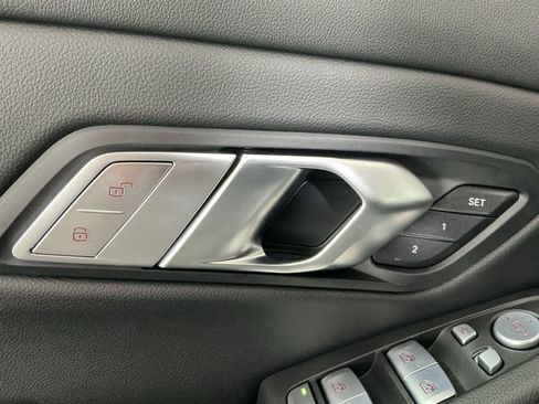 New 2026 BMW 330i Sedan w/ M Sport Package image 25