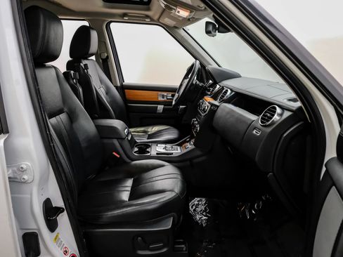 Used 2014 Land Rover LR4 HSE AWD/4WD image 34
