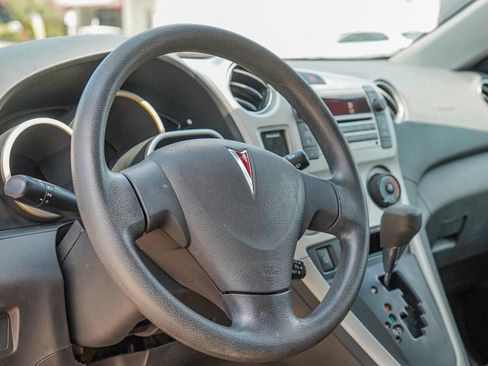 Used 2009 Pontiac Vibe w/ Preferred Package image 20