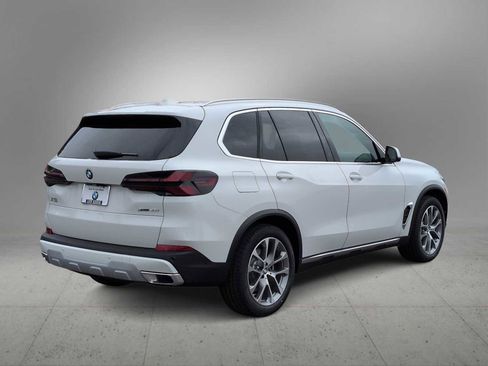 New 2026 BMW X5 xDrive40i image 8