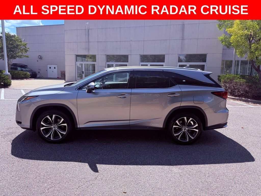 Used 2018 Lexus RX 450hL Premium w/ Premium Package AWD/4WD image 4