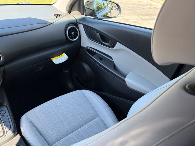 Used 2023 Hyundai Kona SEL AWD/4WD image 29