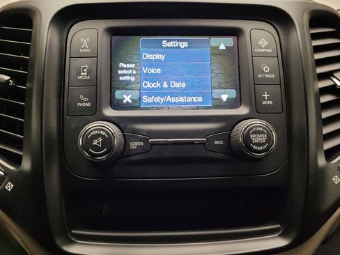 Used 2018 Jeep Cherokee Latitude image 25