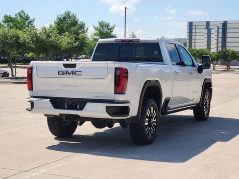 Used 2025 GMC Sierra 2500 Denali Ultimate w/ Max Trailering Package AWD/4WD image 5