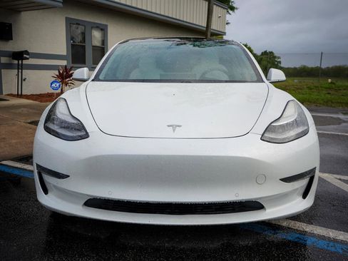 Used 2020 Tesla Model 3 Long Range image 2