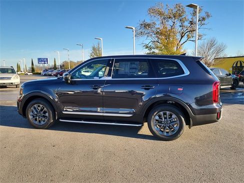 New 2025 Kia Telluride LX image 6