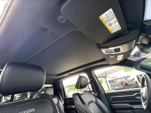 Used 2024 RAM 1500 Laramie image 14