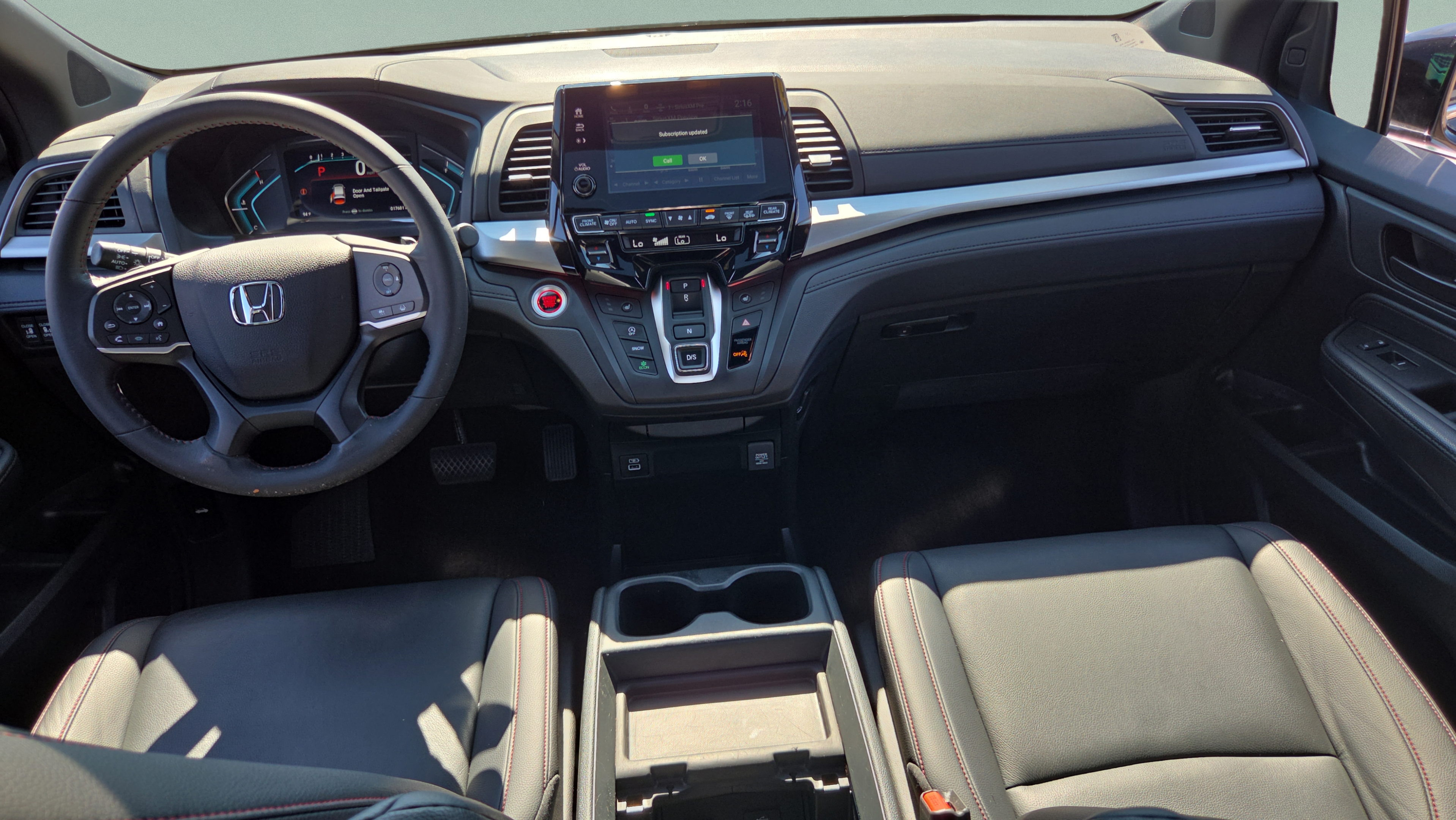 Used 2023 Honda Odyssey Sport image 21