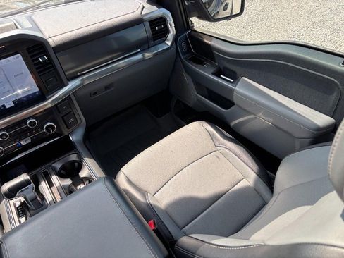 Used 2022 Ford F150 Lariat w/ Equipment Group 501A Mid AWD/4WD image 16