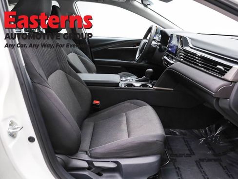 Used 2025 Toyota Camry LE FWD image 25