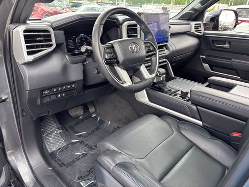 Used 2023 Toyota Tundra Platinum AWD/4WD image 19