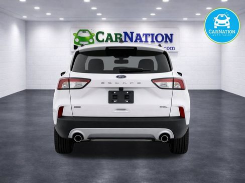 Used 2021 Ford Escape Titanium image 5