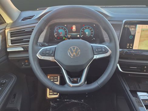 New 2026 Volkswagen Atlas SEL Premium R-Line image 15