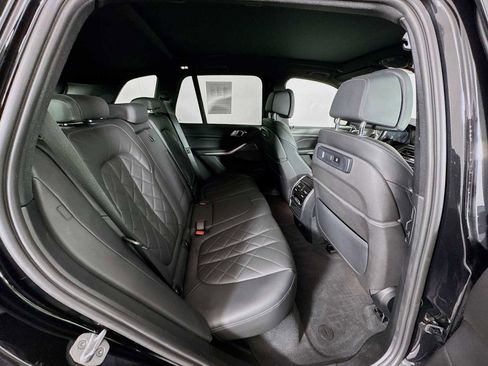 Used 2023 BMW X5 M50i w/ Climate Comfort Package image 28