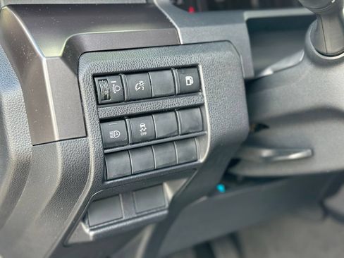 Used 2025 Toyota 4Runner 2WD image 17