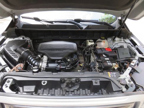 Used 2017 GMC Acadia SLE w/ Driver Alert Package I image 40