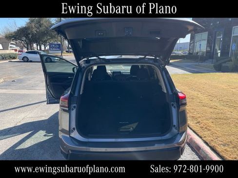 Used 2024 Nissan Rogue SV image 22