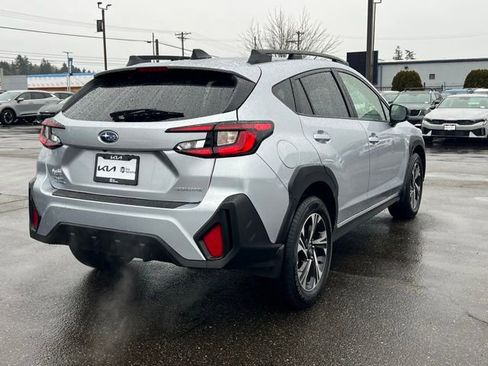 Used 2024 Subaru Crosstrek 2.0i Premium image 6