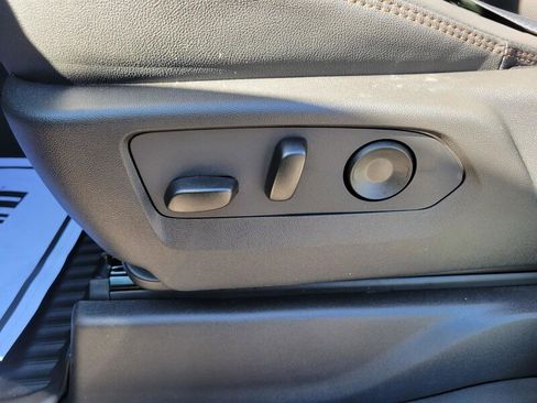 New 2026 GMC Sierra 2500 AT4 w/ AT4 Premium Plus Package image 23