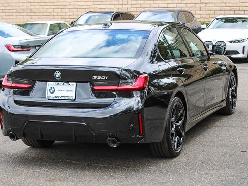New 2026 BMW 330i Sedan w/ M Sport Package RWD image 6